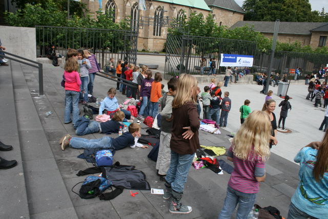 gal/2010/2010 Saitentwist Weltkindertag Burgplatz Essen 20.09.JugendhilfegGmbH Essen/2010 Saitentwist Weltkindertag Burgplatz Jugend Hilfe gGm20.09. 057.jpg